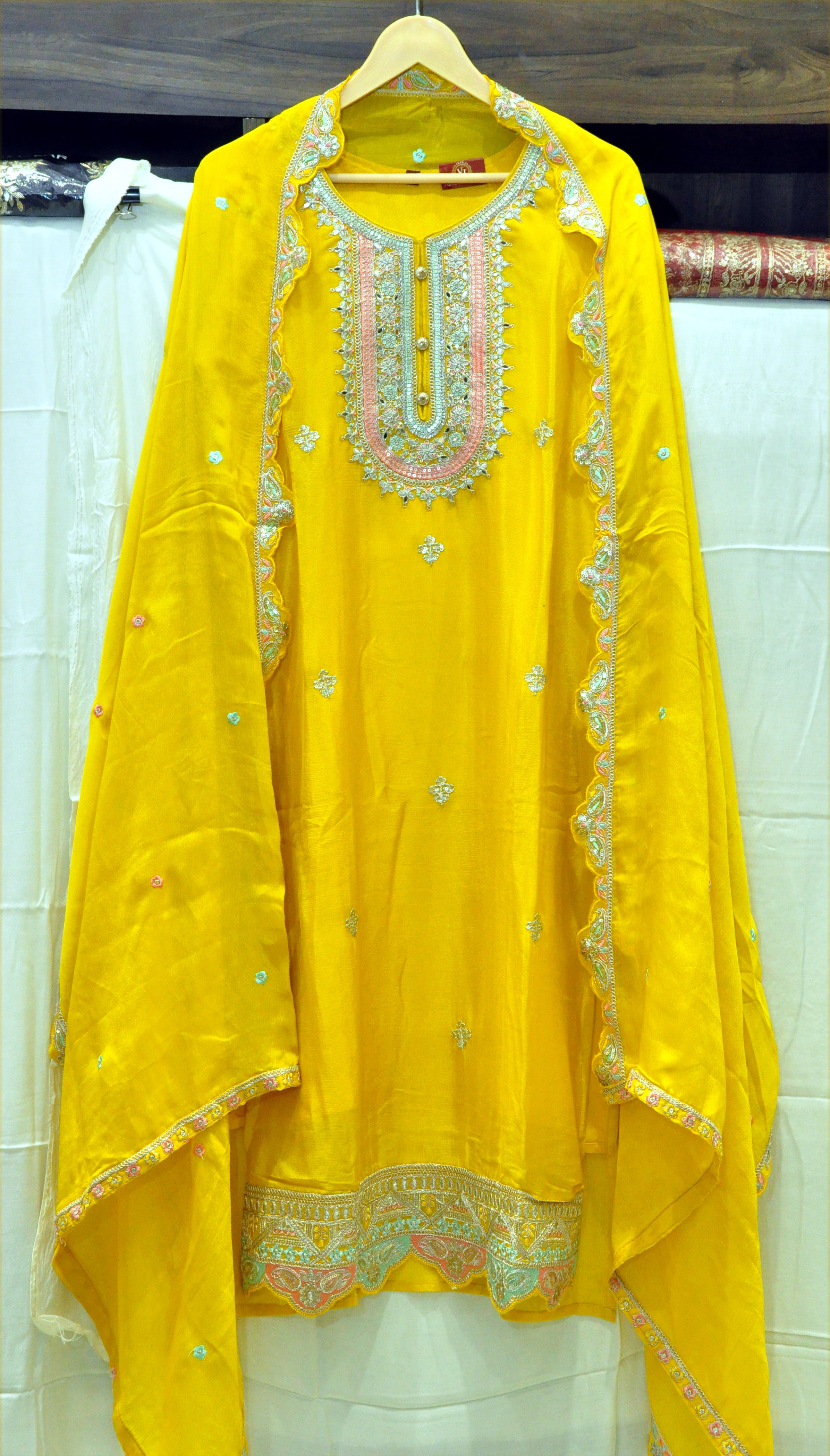 Shiffon Readymade Suit