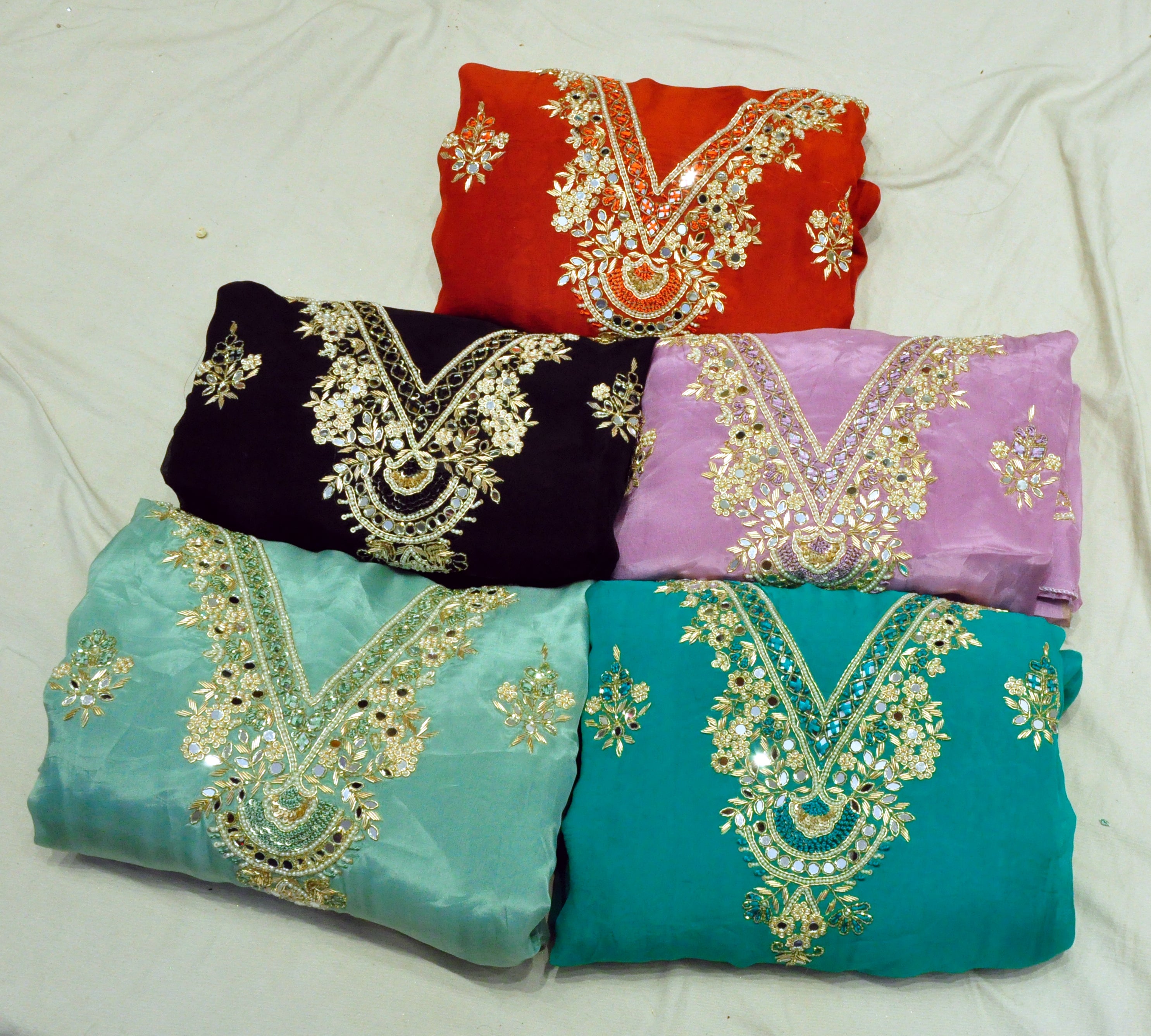 Glass Organza Un-stitched Suit