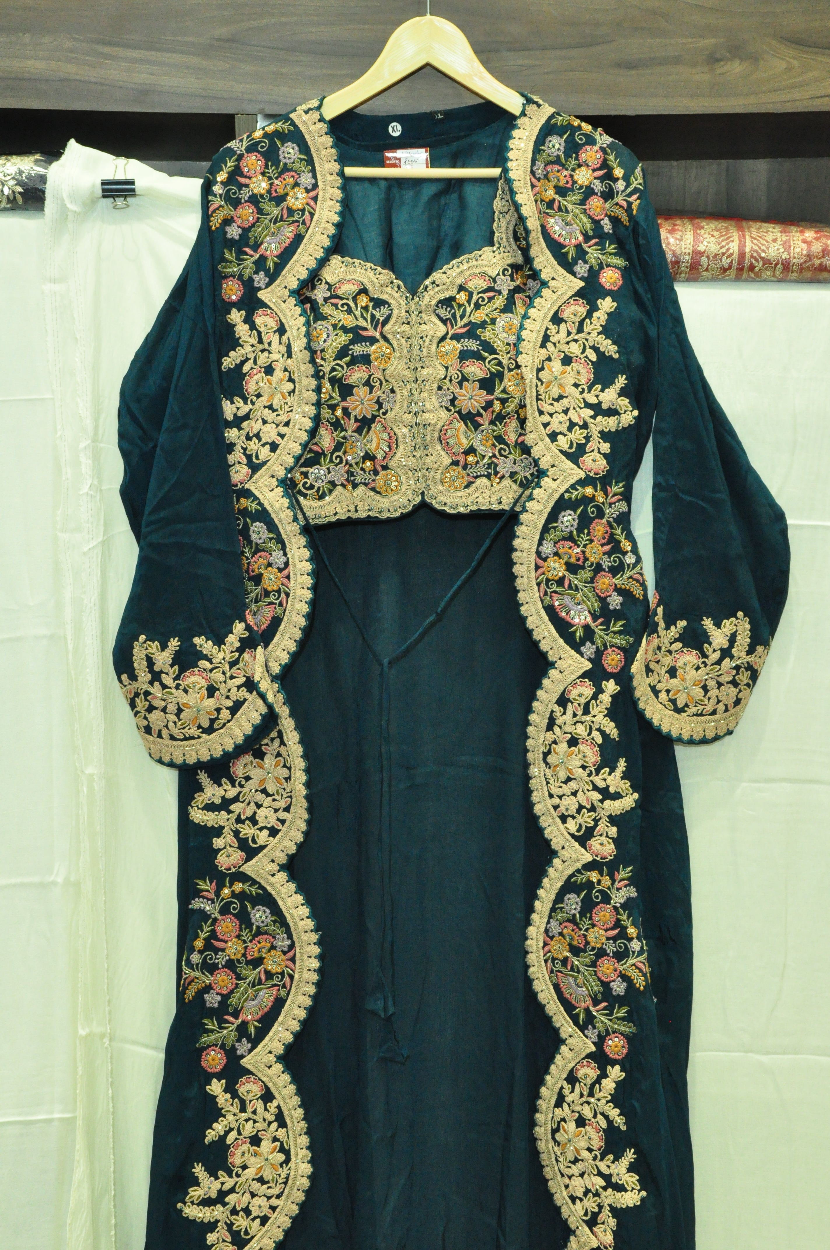 Shiffon Readymade Suit